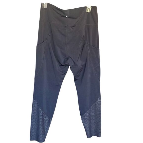 547. Zyia high rise black pocket leggings 7/8 size 12 - Picture 2 of 7